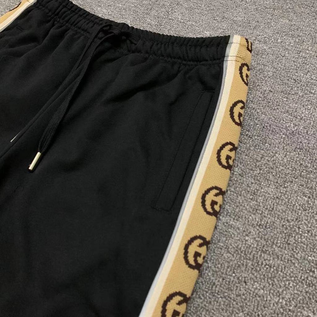 GU- Trousers 152D